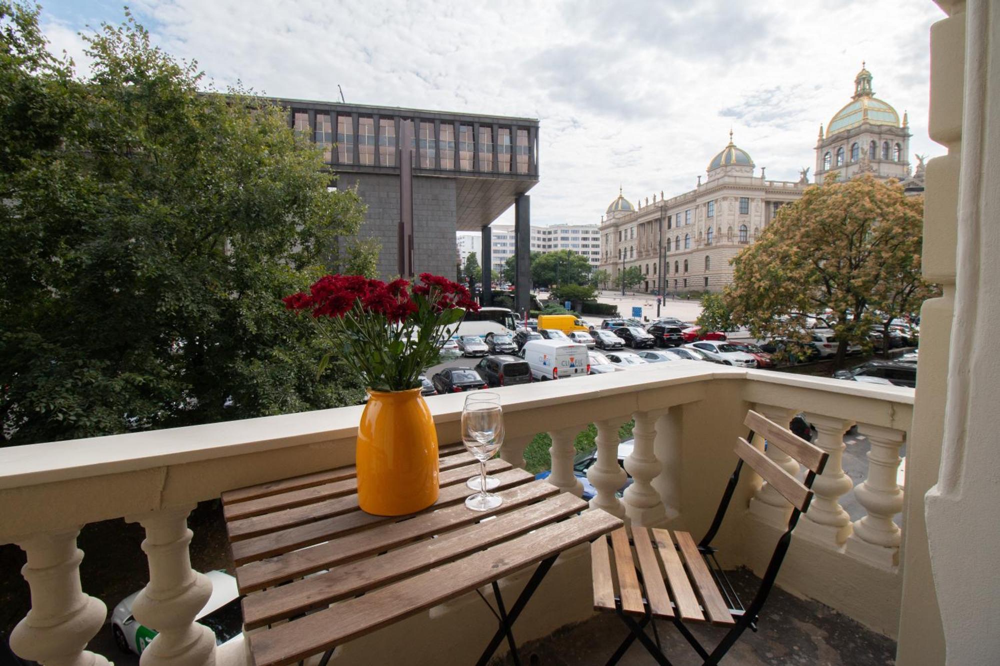 Washingtonova Cr Apartments プラハ エクステリア 写真